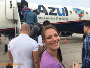 Jumping on an ERJ-195. Made in Brazil!