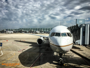 United 767 in Chicago